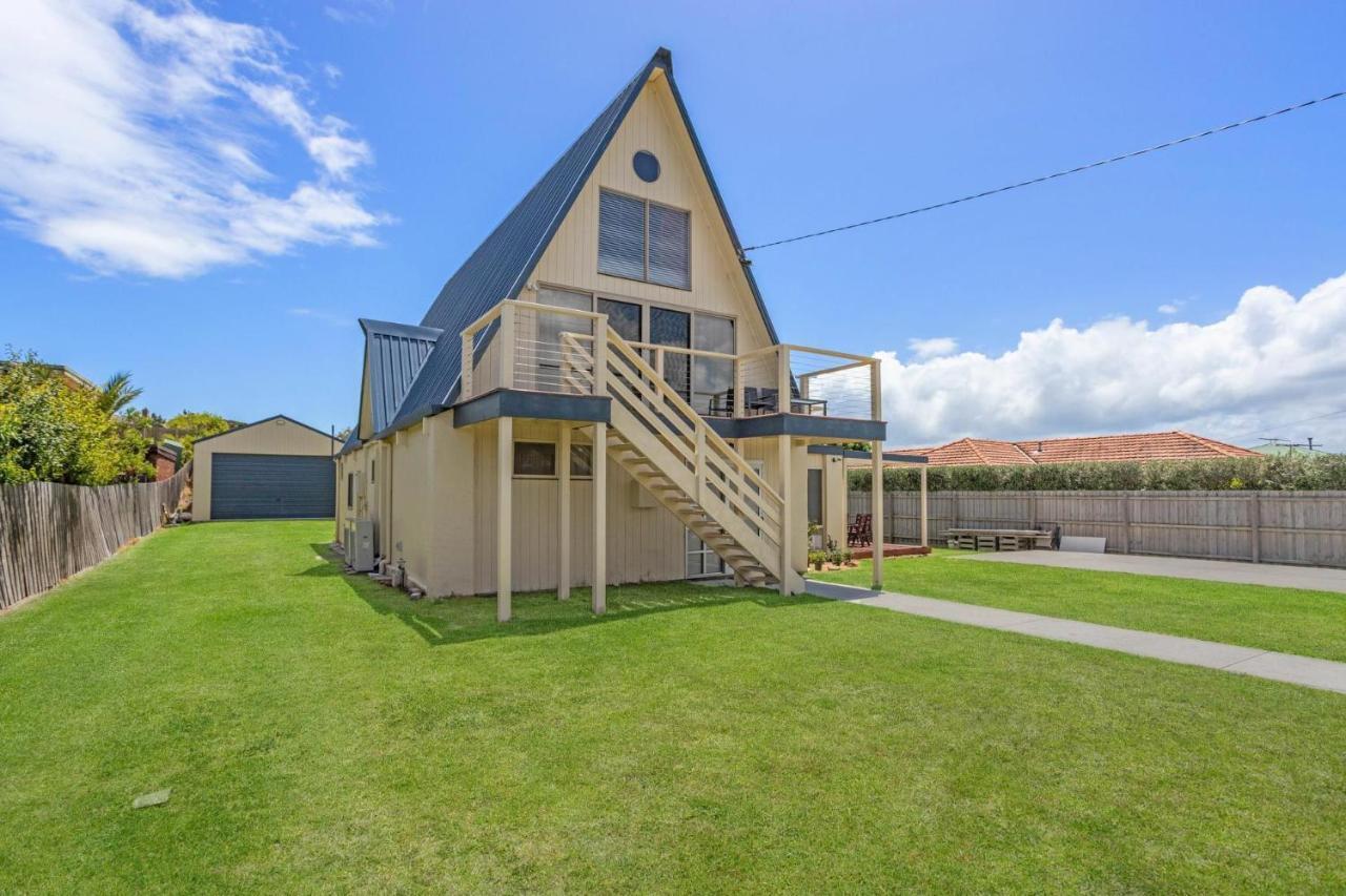 Rye Beach Chalet - Downstairs Only Villa Exterior photo